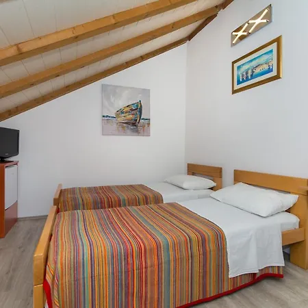 Tomato Old Town Entrance 3*