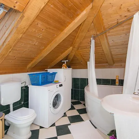 Гостевой дом Tomato Old Town Entrance Дубровник